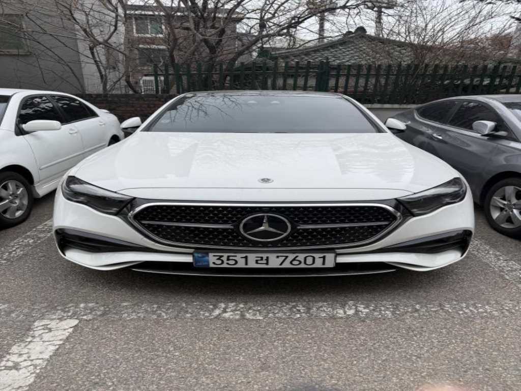 Mercedes Benz E class 2024 - Importación desde Corea - HF Imports Iquique - Foto 1