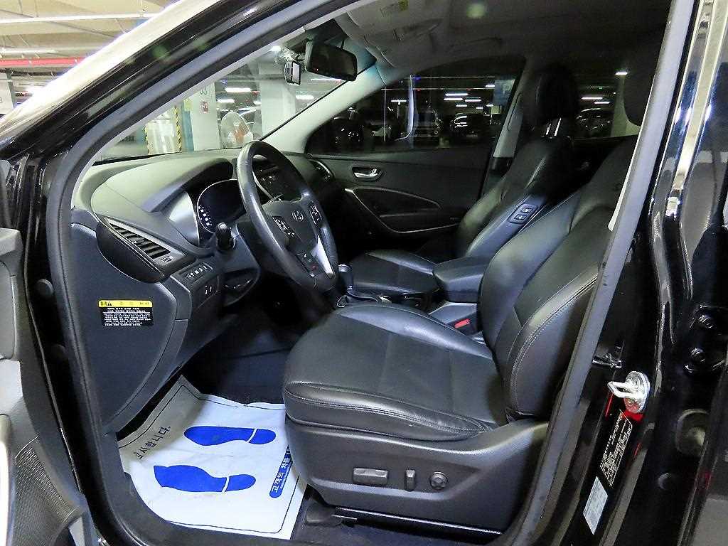 HYUNDAI Santa Fe - Vista 6