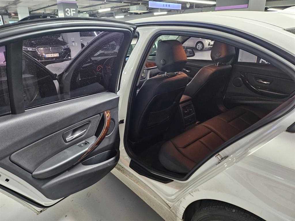 BMW 3 series - Vista 11