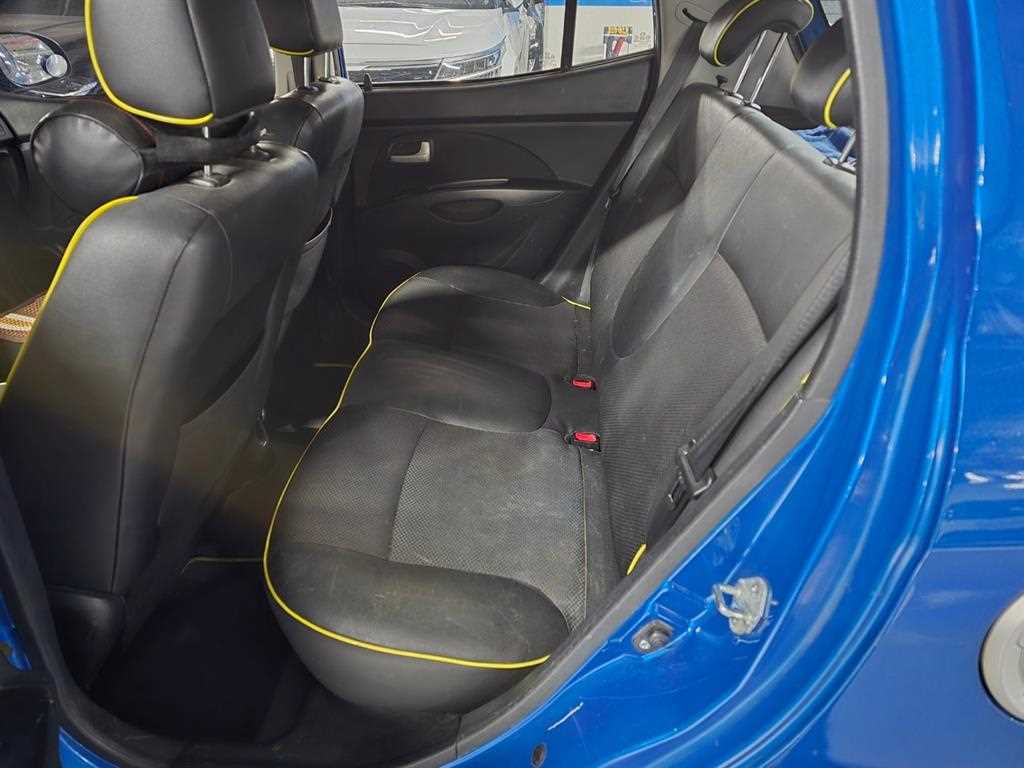 KIA Morning - Vista 11