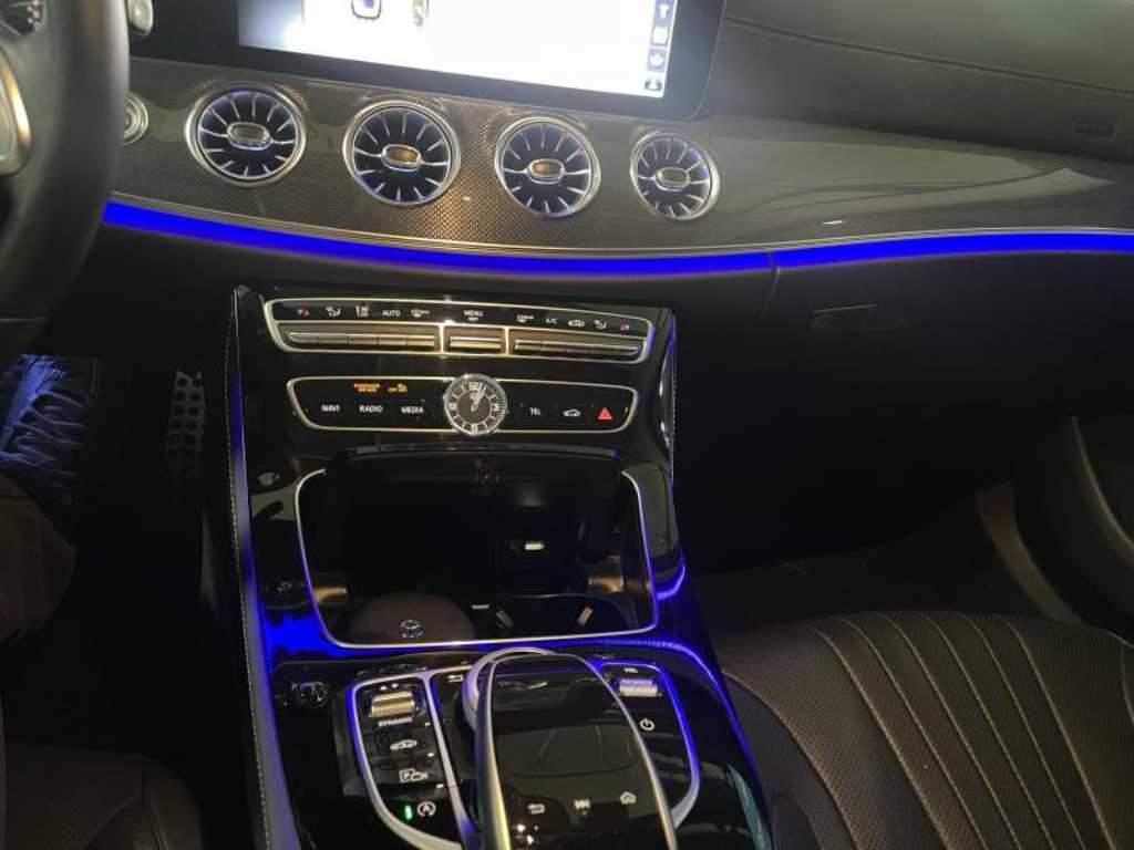 Mercedes Benz CLS Class - Vista 11