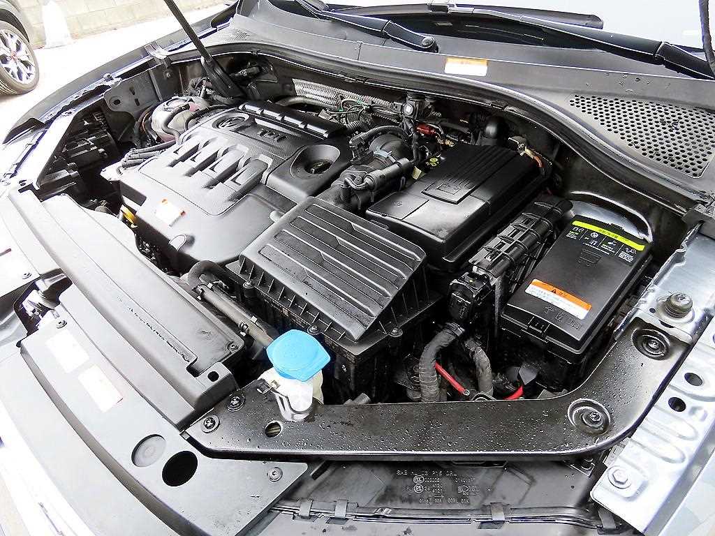 Volkswagen Tiguan 2020 Gris - Importación desde Corea - HF Imports Iquique - Foto 19