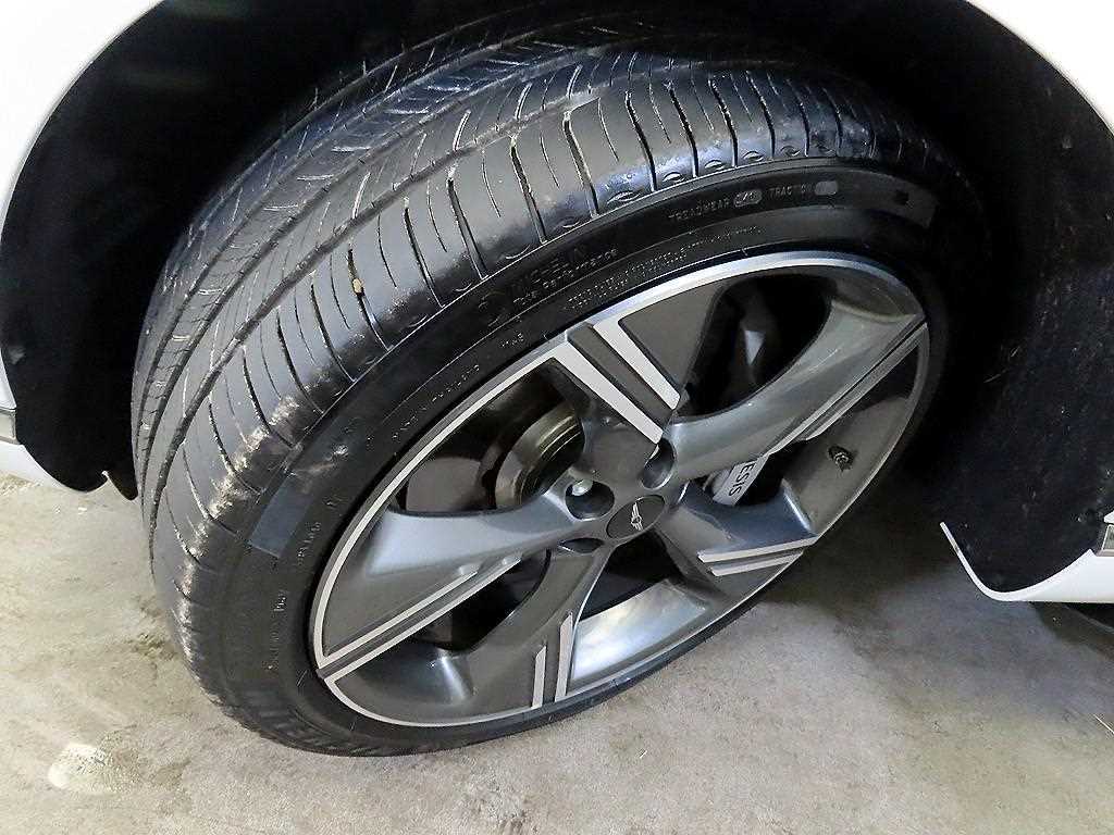 Genesis GV80 2024 Blanco - Importación desde Corea - HF Imports Iquique - Foto 20