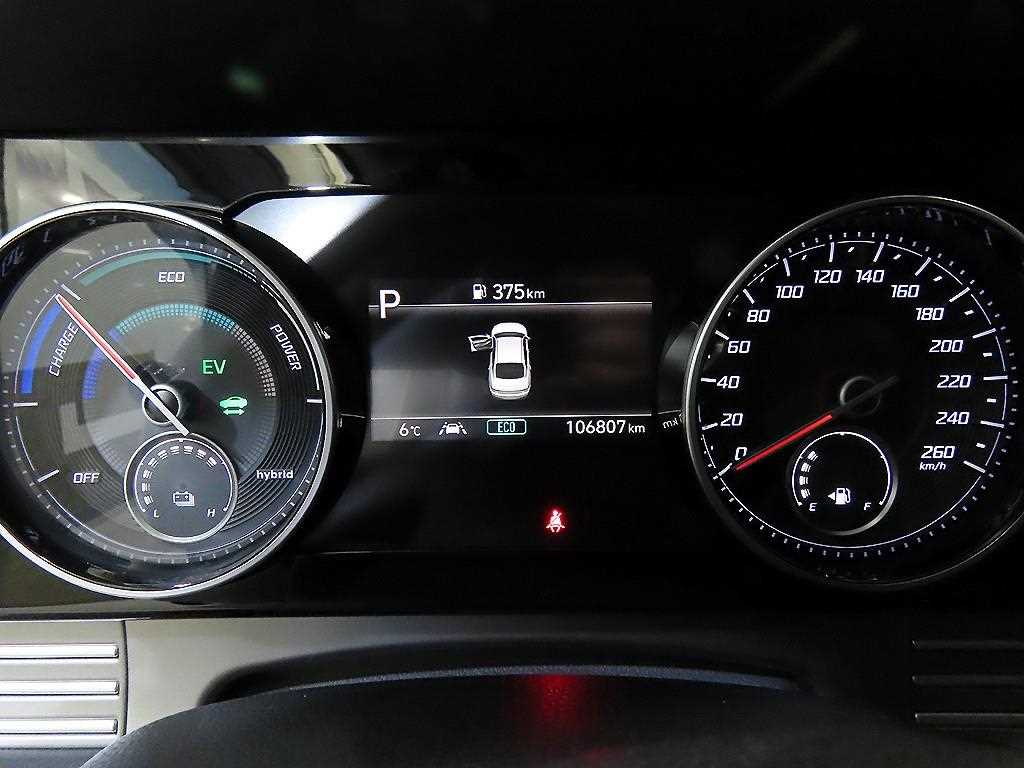 HYUNDAI Grandeur - Vista 9