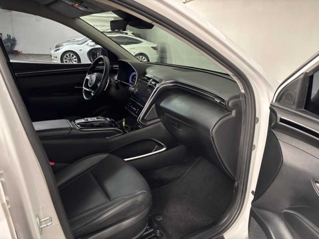 HYUNDAI Tucson - Vista 7