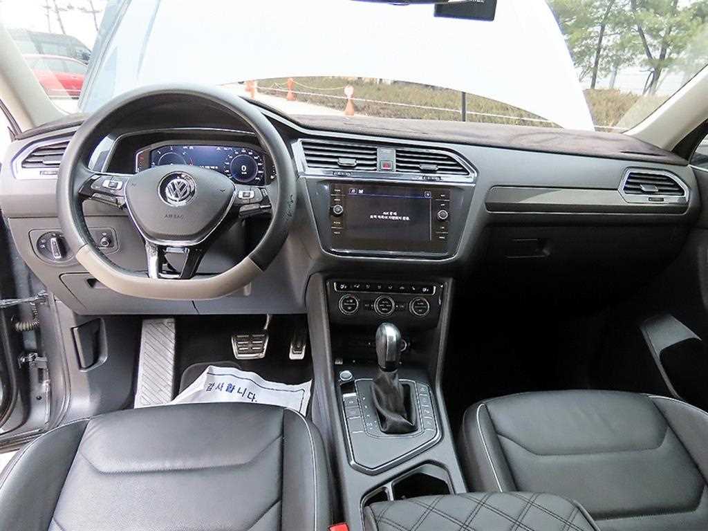 Volkswagen Tiguan - Vista 7