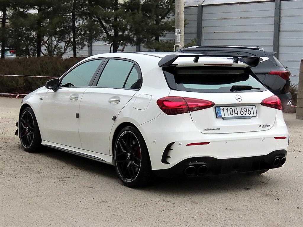 Mercedes Benz A Class - Vista 3