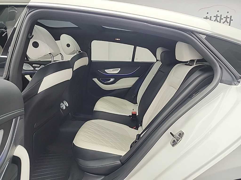 Mercedes Benz AMG GT - Vista 12