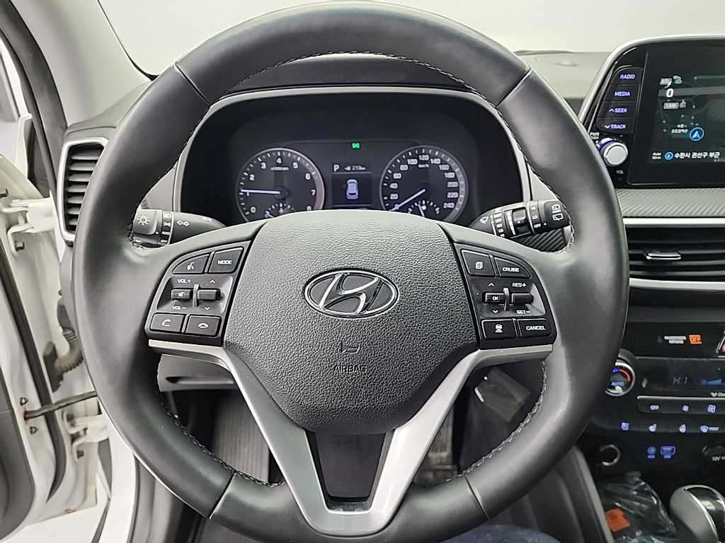 HYUNDAI Tucson - Vista 9