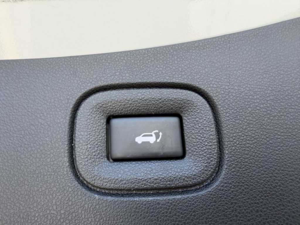 SAMSUNG QM6 2020 Blanco - Importación desde Corea - HF Imports Iquique - Foto 15