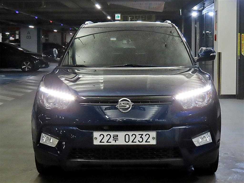 Ssangyong Tivoli - Vista 2