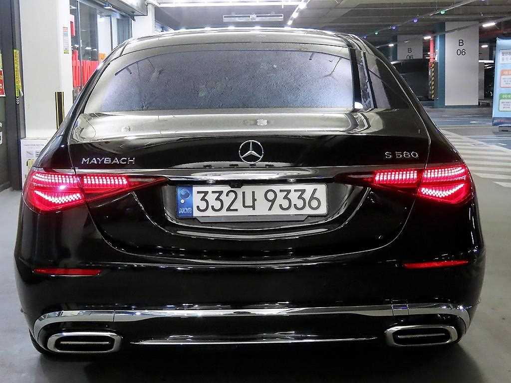 Mercedes Benz S Class - Vista 5
