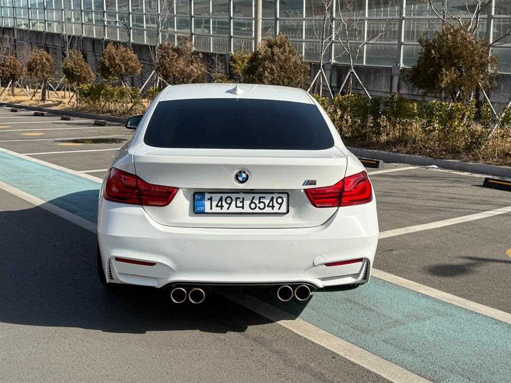 BMW 4 Series - Vista 4