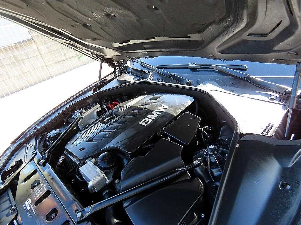 BMW 5 Series 2011 Gris - Importación desde Corea - HF Imports Iquique - Foto 19