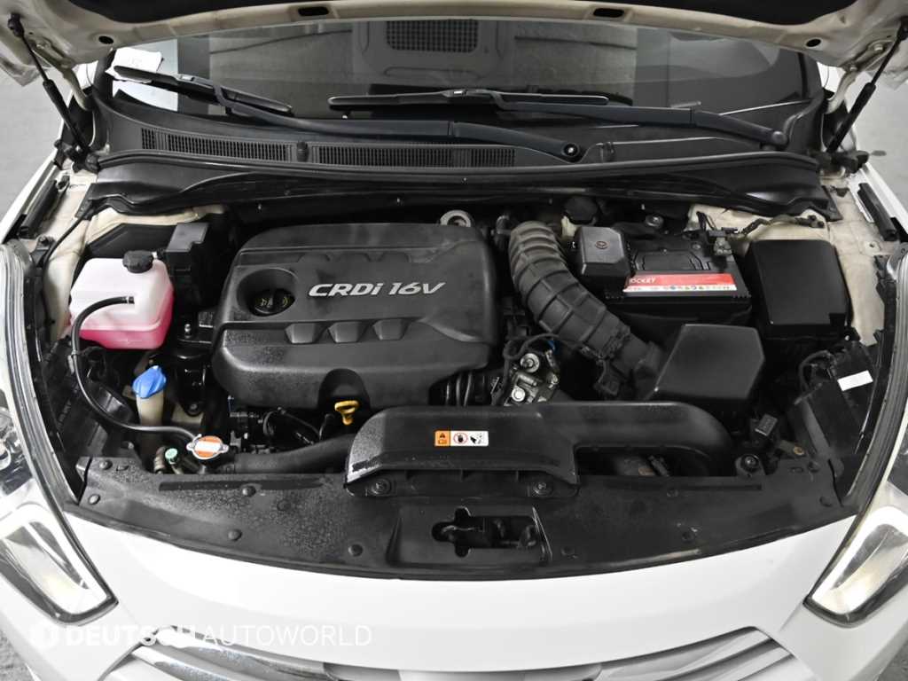 HYUNDAI i40 - Vista 6