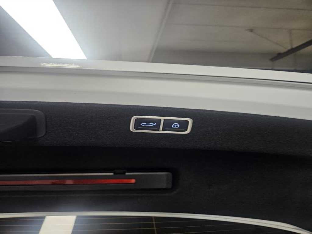 Genesis G80 2023 Blanco - Importación desde Corea - HF Imports Iquique - Foto 17