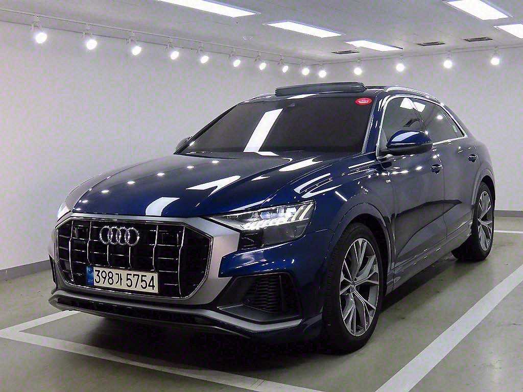 Audi Q8 - Vista 2