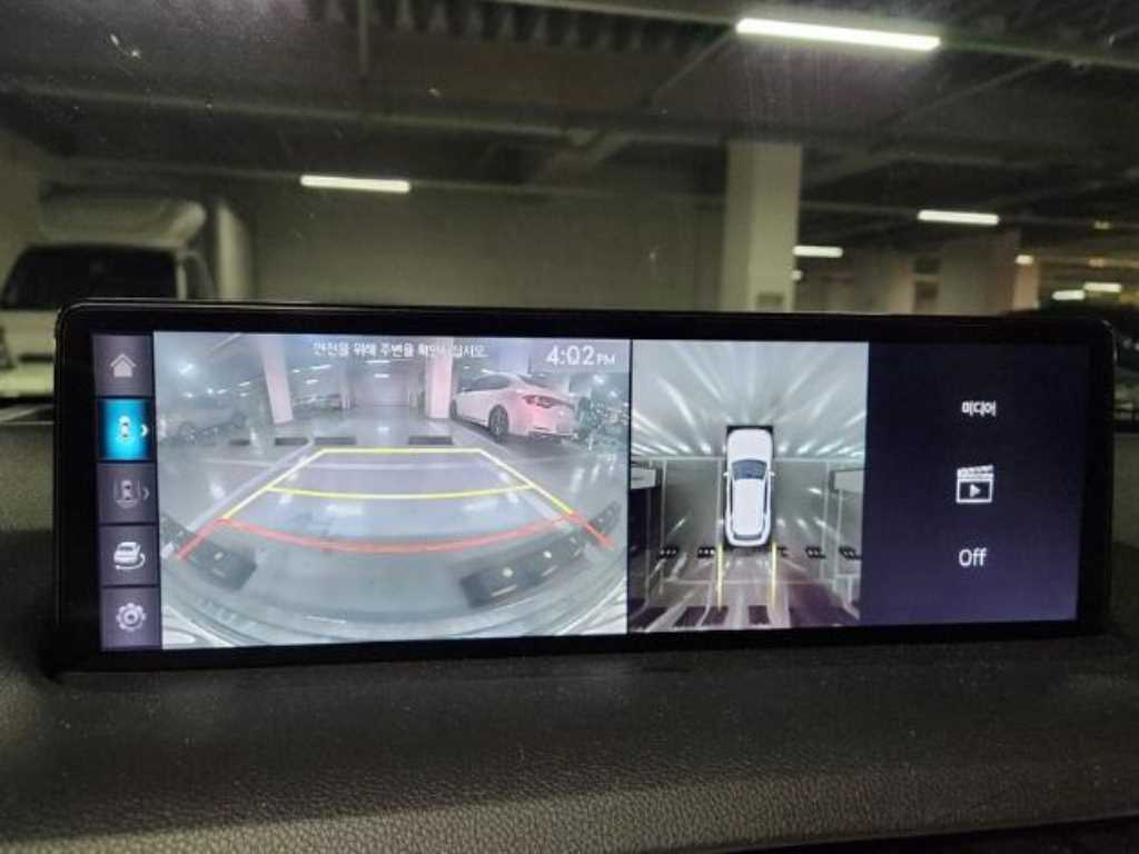 Genesis GV70 - Vista 9