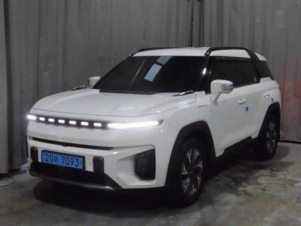 Ssangyong Torres 2024 Blanco - Importación desde Corea - HF Imports Iquique - Foto 1