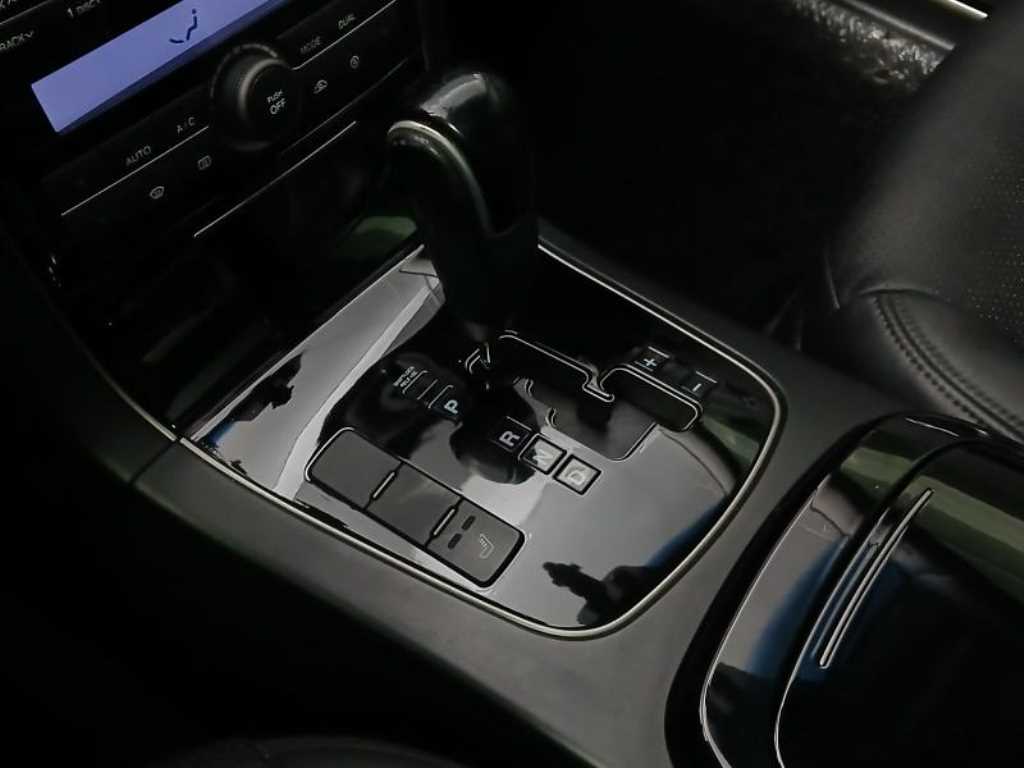 KIA Opirus 2010 Negro - Importación desde Corea - HF Imports Iquique - Foto 13