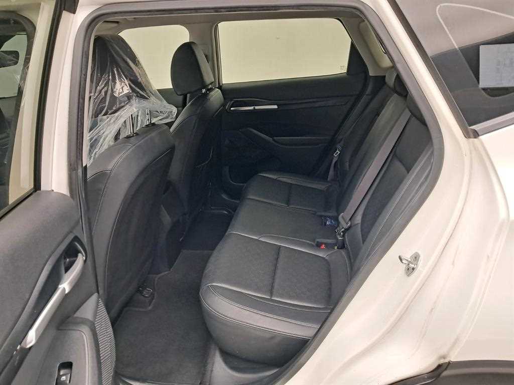 KIA Seltos - Vista 12