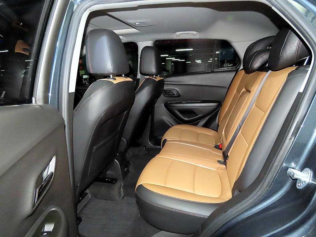 Chevrolet Trax - Vista 7