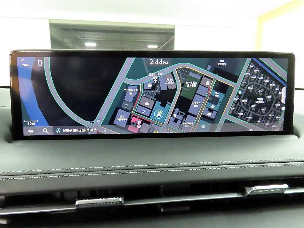 Genesis GV70 2023 Gris - Importación desde Corea - HF Imports Iquique - Foto 14