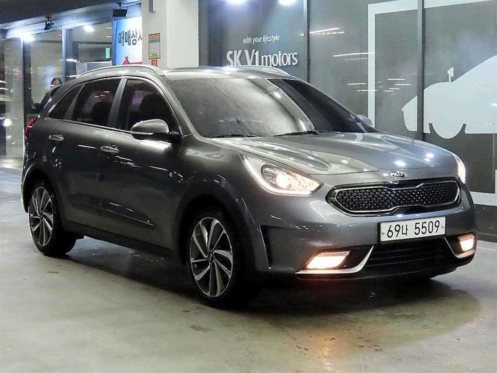 KIA Niro 2017 Gris - Importación desde Corea - HF Imports Iquique - Foto 1