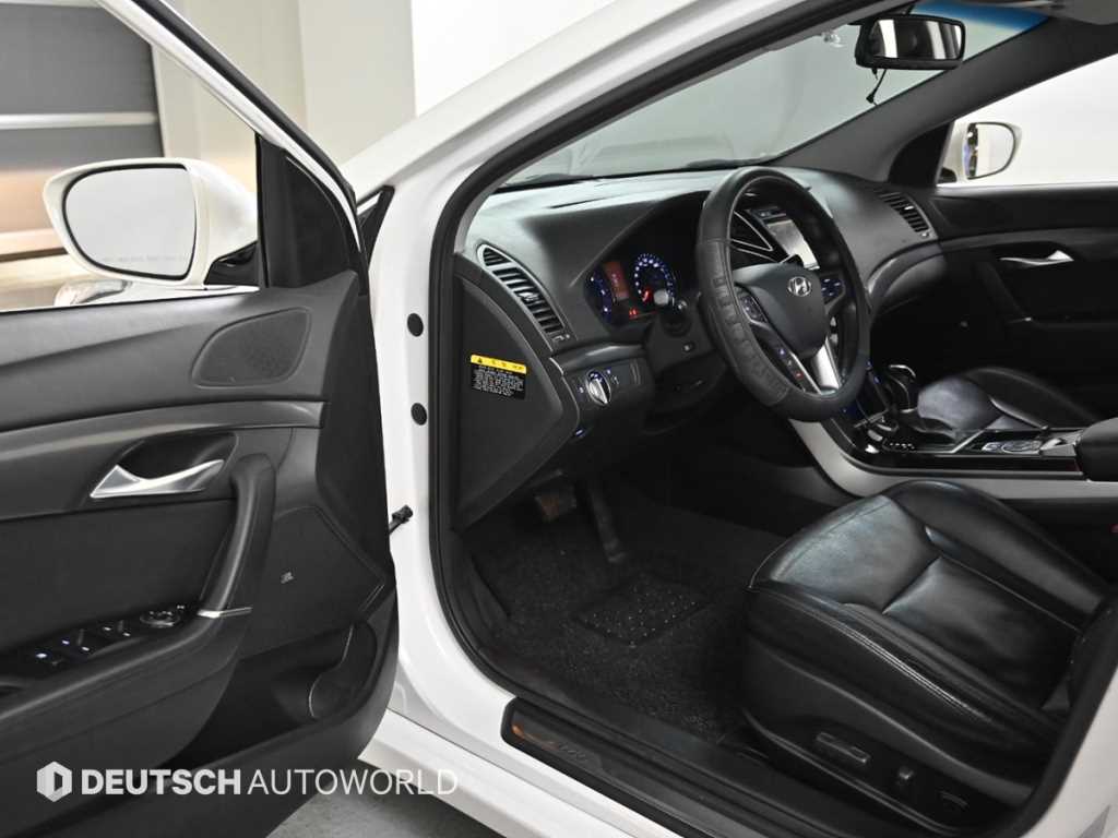 HYUNDAI i40 - Vista 11