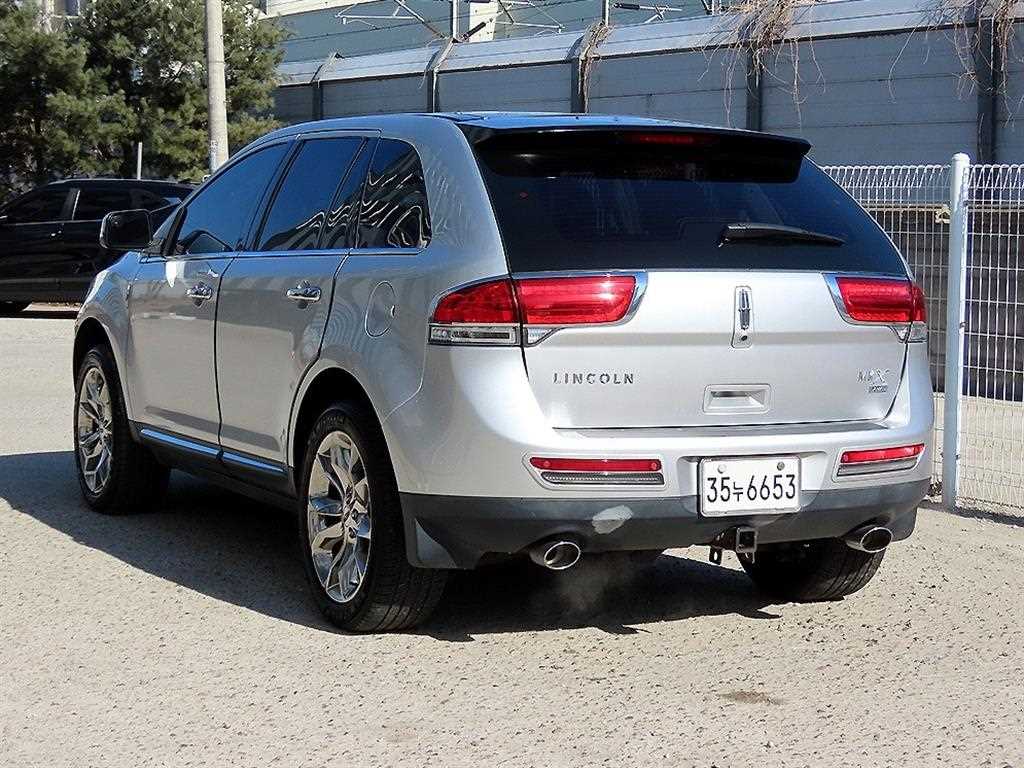 Lincoln MKX - Vista 3