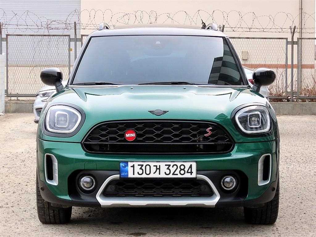 Mini Countryman 2023 Verde - Importación desde Corea - HF Imports Iquique - Foto 1