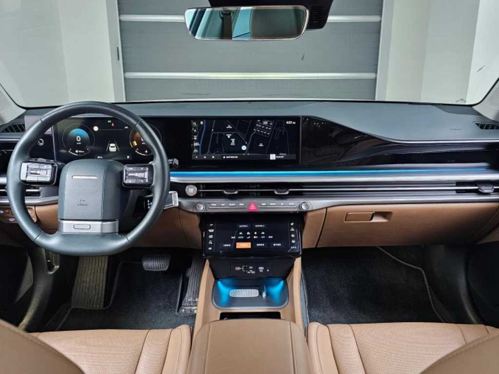 HYUNDAI Grandeur - Vista 7