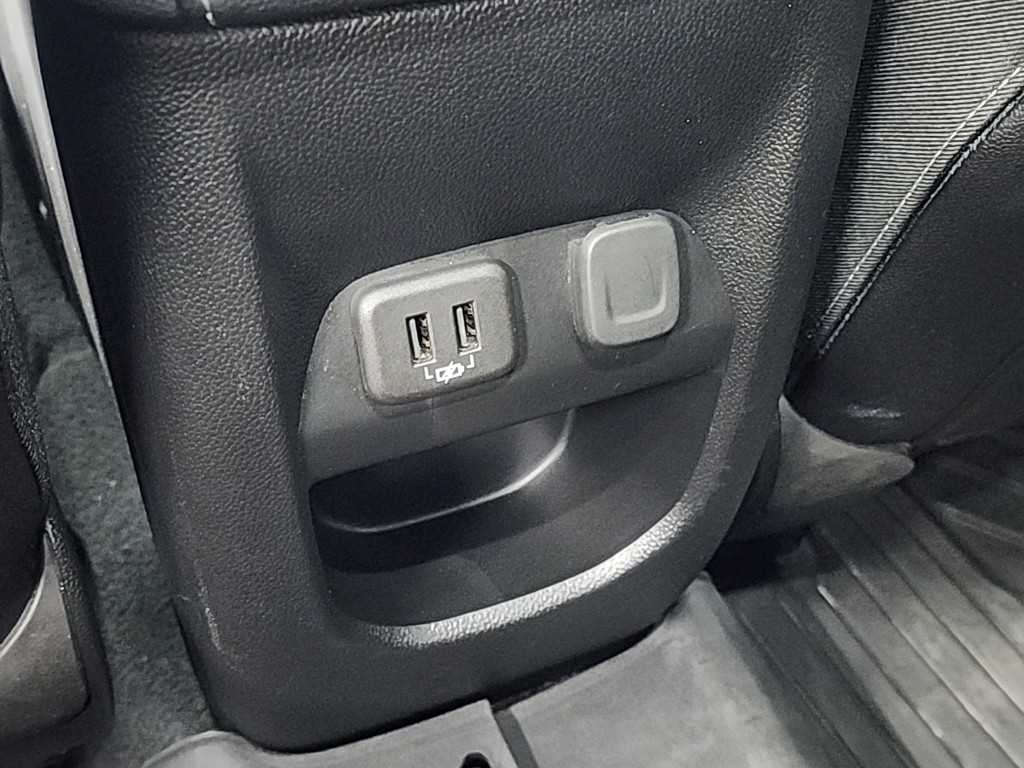 Chevrolet ?Colorado 2020 Negro - Importación desde Corea - HF Imports Iquique - Foto 13