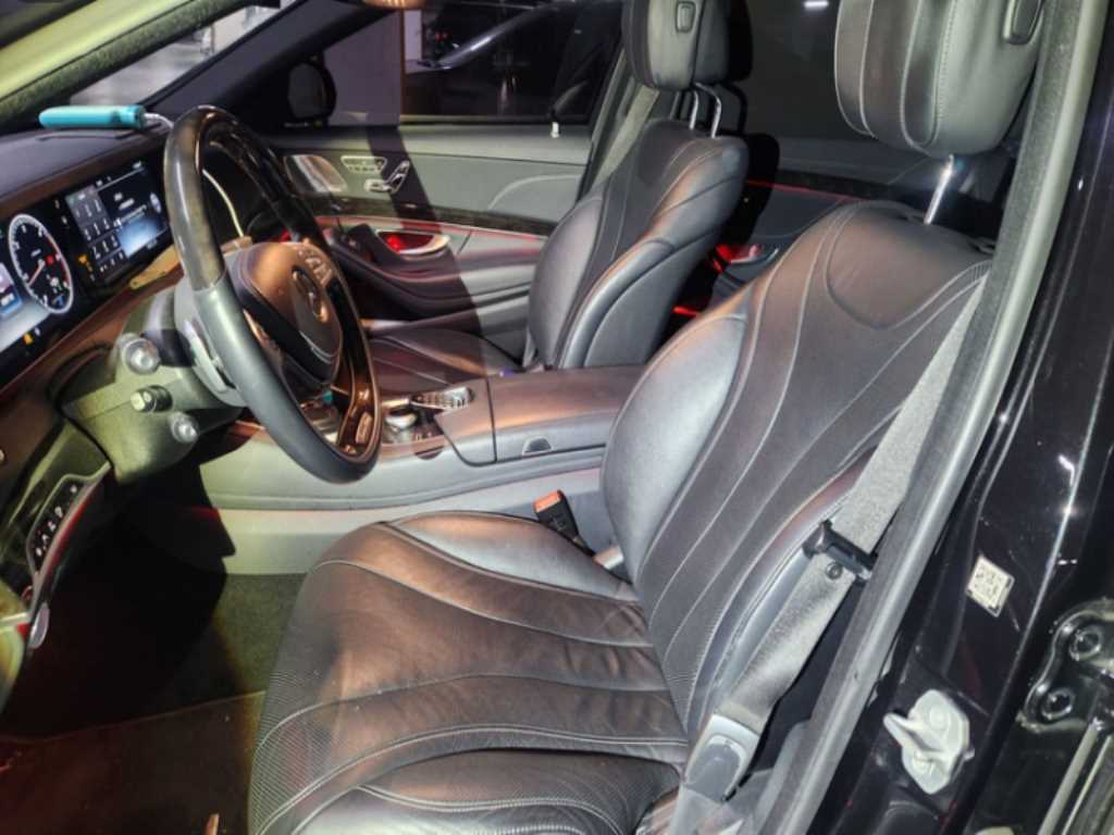 Mercedes Benz S Class - Vista 4