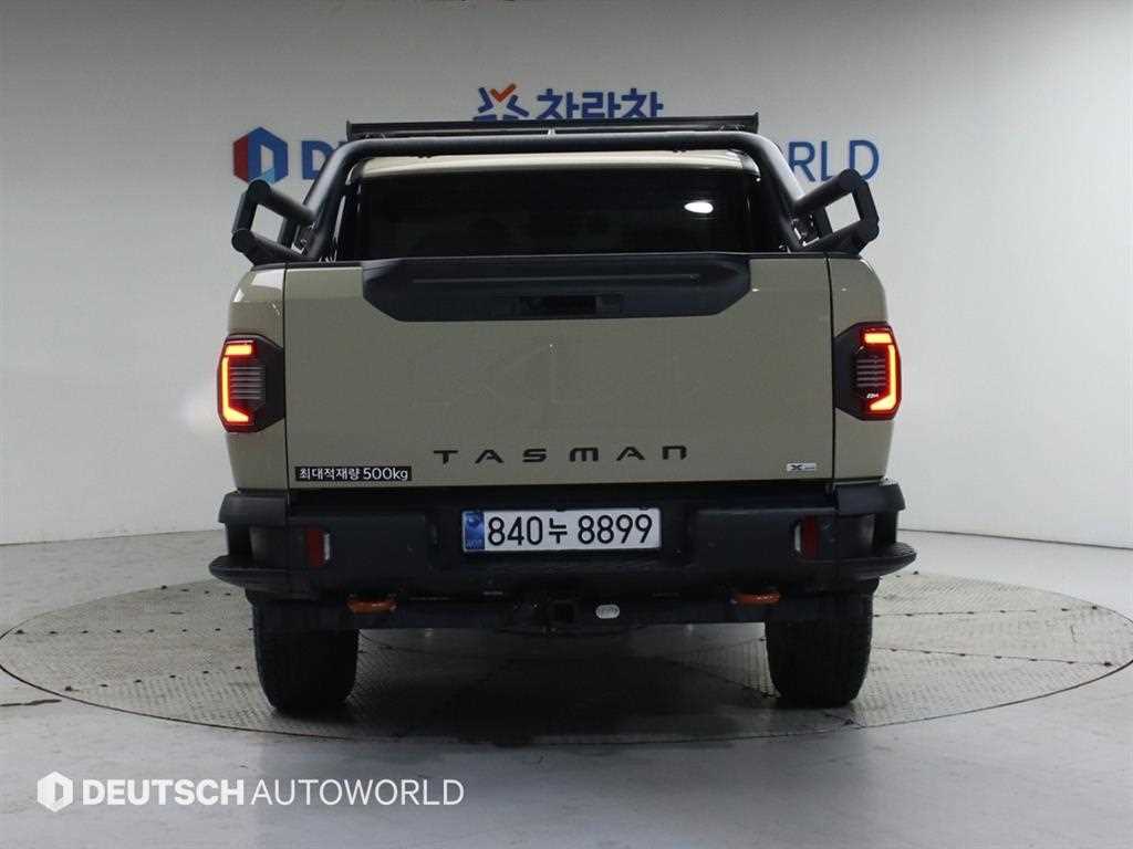 KIA Tasman - Vista 4