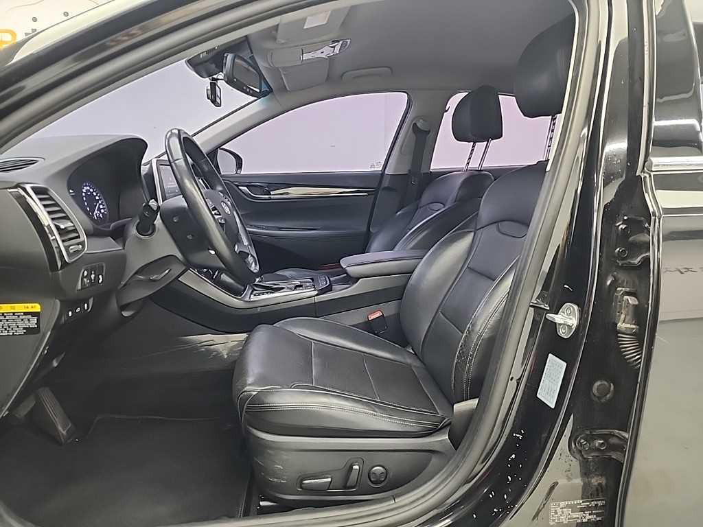 HYUNDAI Grandeur - Vista 11