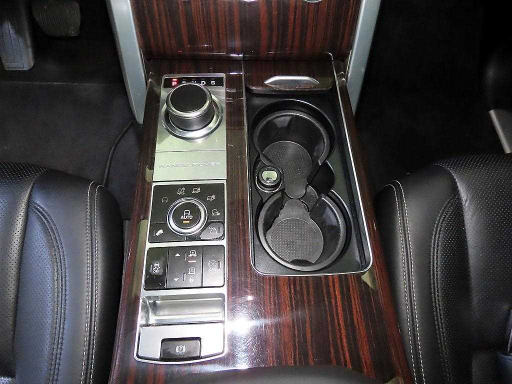 Land Rover Range Rover - Vista 12