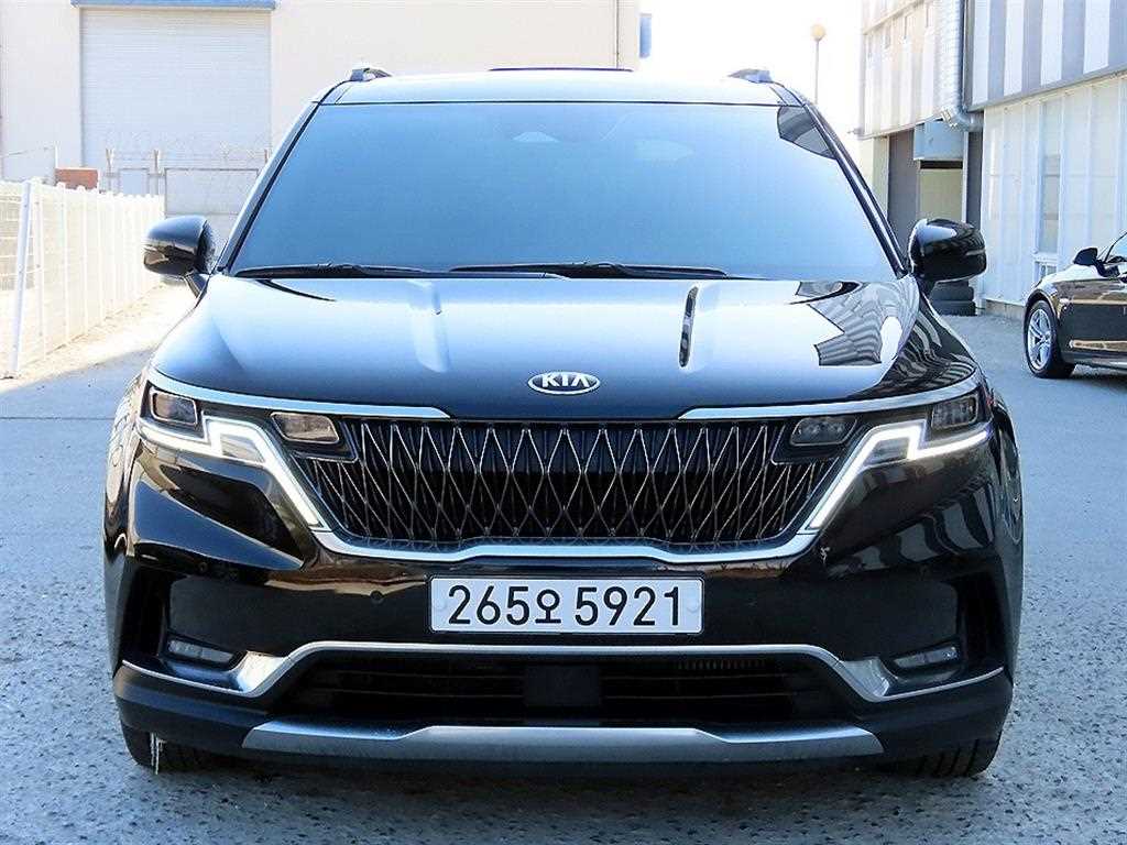 KIA Carnival 2021 Negro - Importación desde Corea - HF Imports Iquique - Foto 1