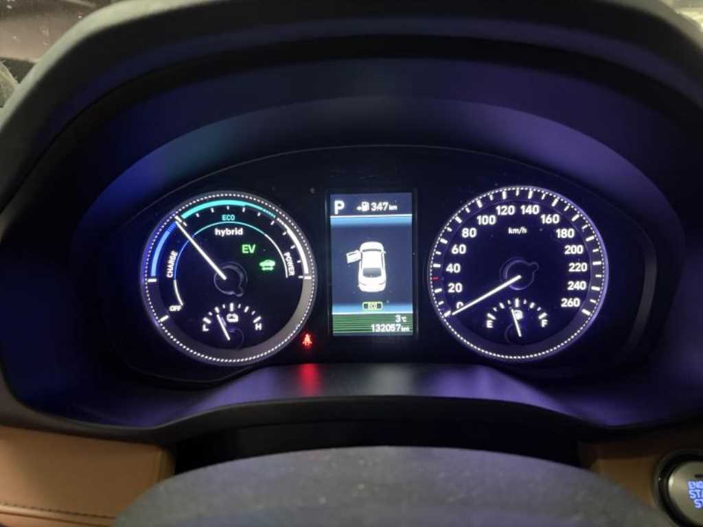 HYUNDAI Grandeur - Vista 5