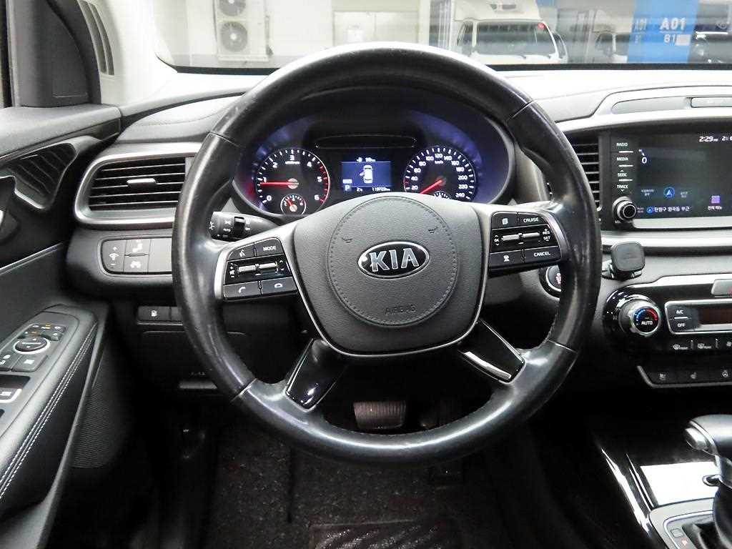 KIA Sorento - Vista 7