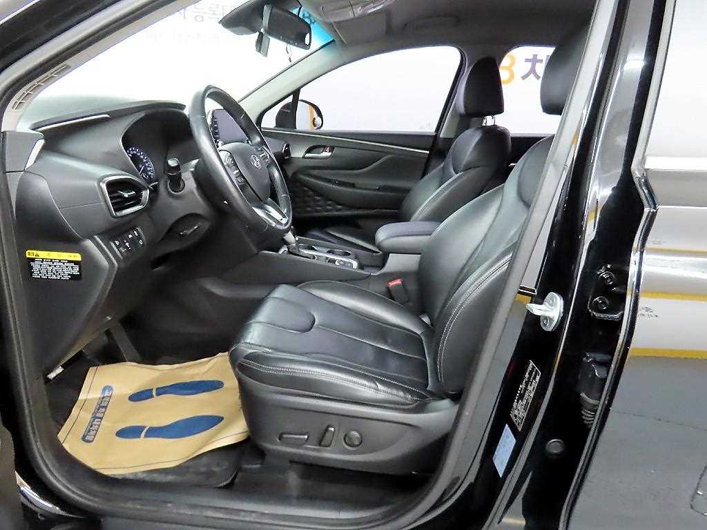 HYUNDAI Santa Fe - Vista 5