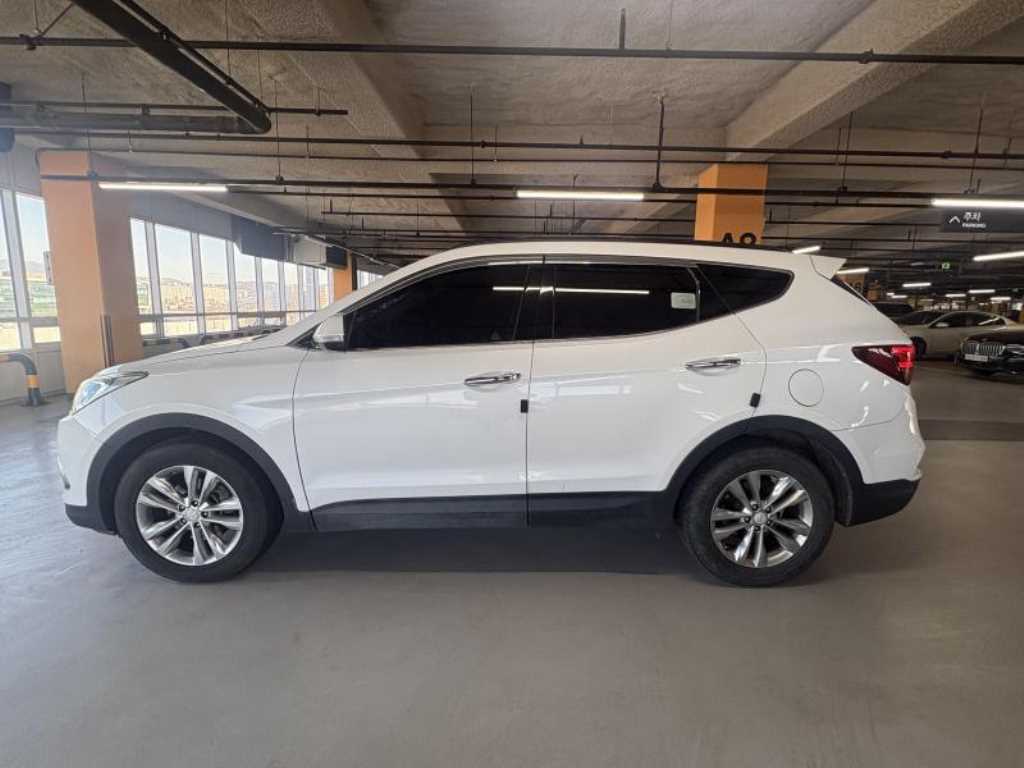 HYUNDAI Santa Fe - Vista 3