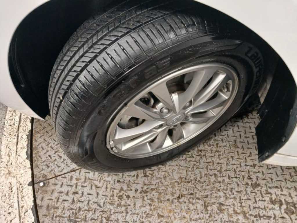 HYUNDAI Avante 2019 Blanco - Importación desde Corea - HF Imports Iquique - Foto 20