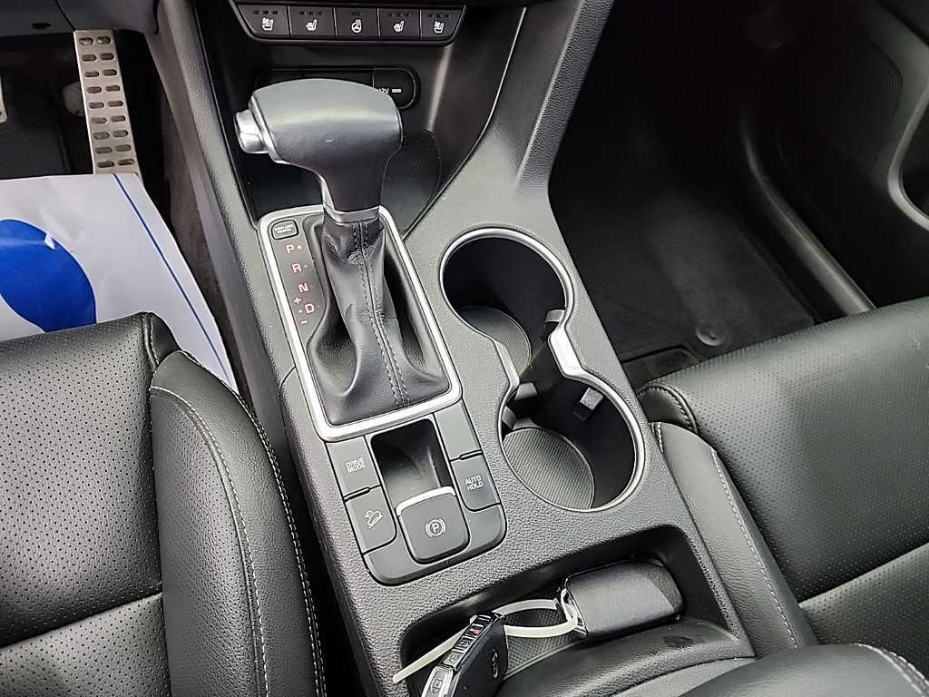 KIA Sportage - Vista 8