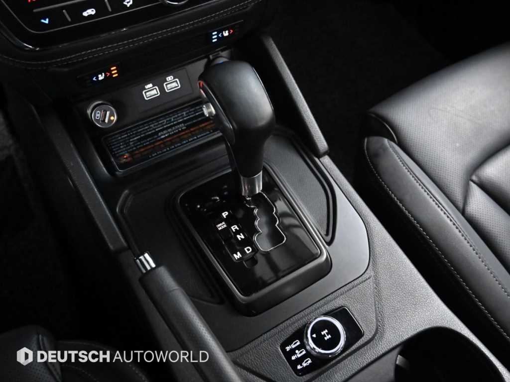 Ssangyong Rexton - Vista 9