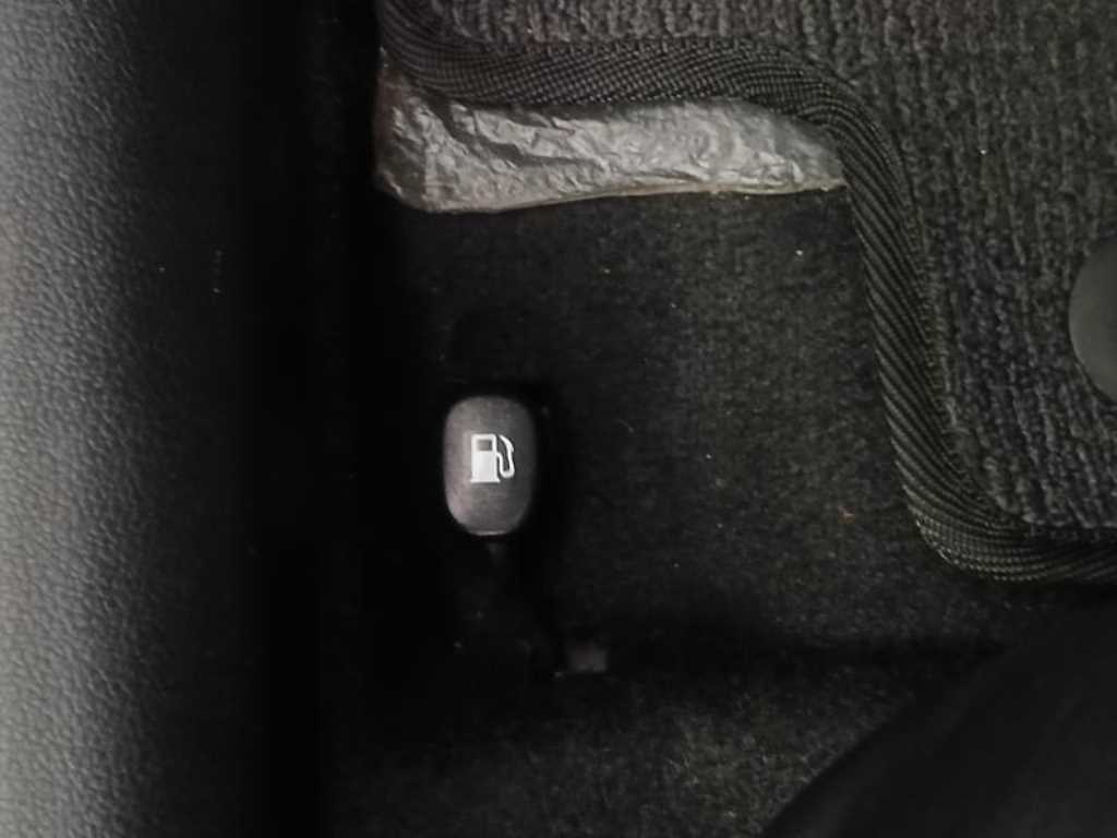 HYUNDAI Veloster - Vista 12