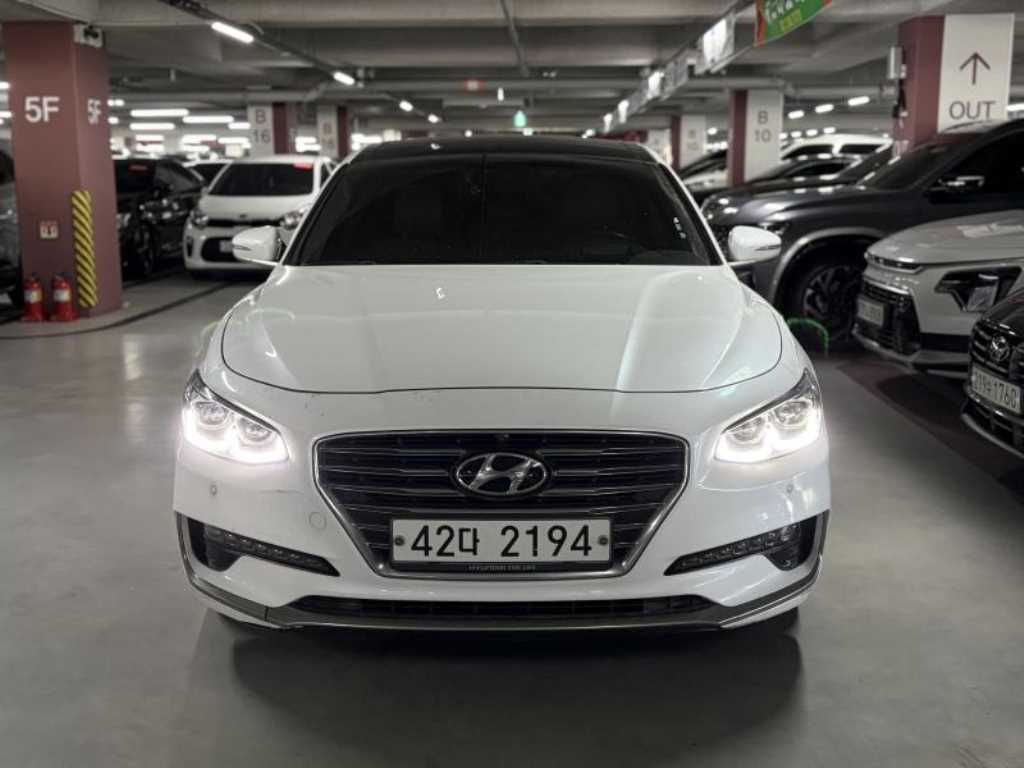 HYUNDAI Grandeur 2018 Blanco - Importación desde Corea - HF Imports Iquique - Foto 1