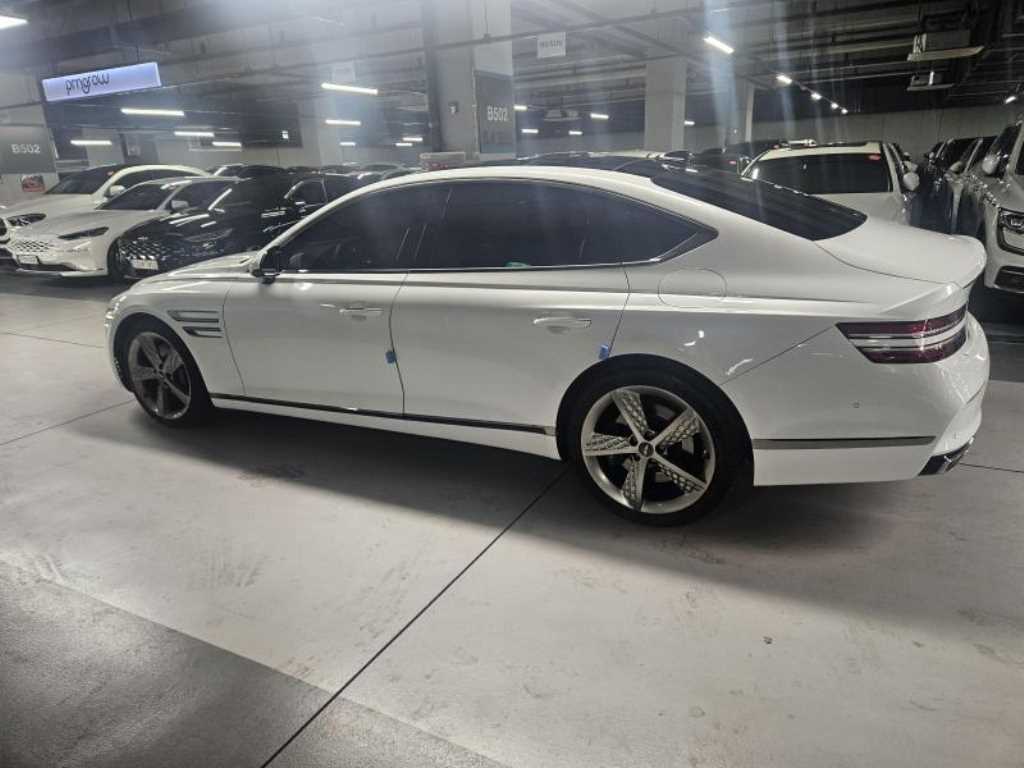 Genesis G80 - Vista 4