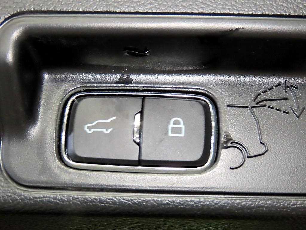 Ford Explorer 2022 Blanco - Importación desde Corea - HF Imports Iquique - Foto 15