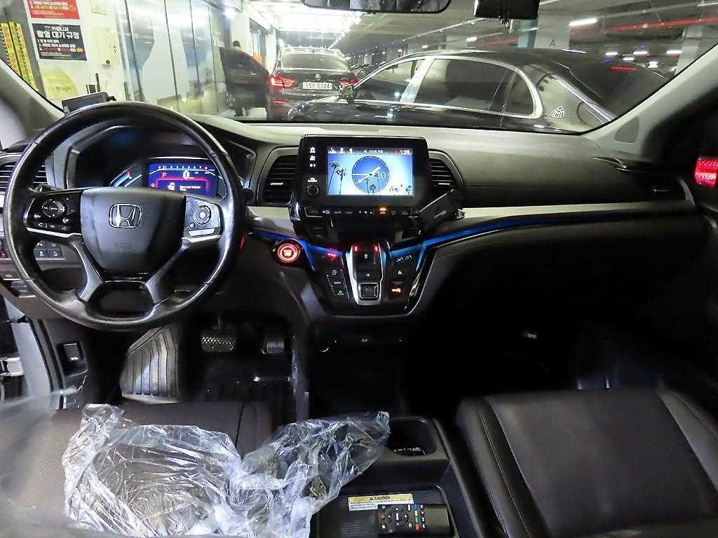 Honda Odyssey - Vista 10